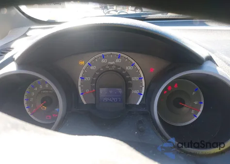 2009 Honda Fit from USA, damaged, VIN JHMGE88299S049721